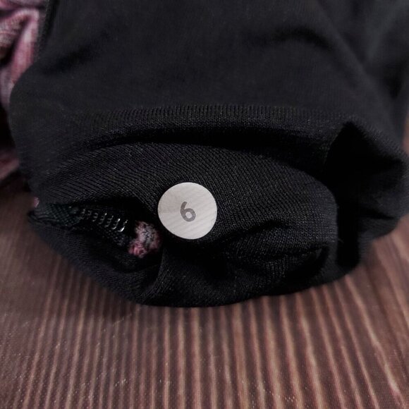 Lululemon Womens Sz 6 Runderful 1/2 Zip Space Dye Camo Berry Rumble Multi Black - Picture 11 of 13